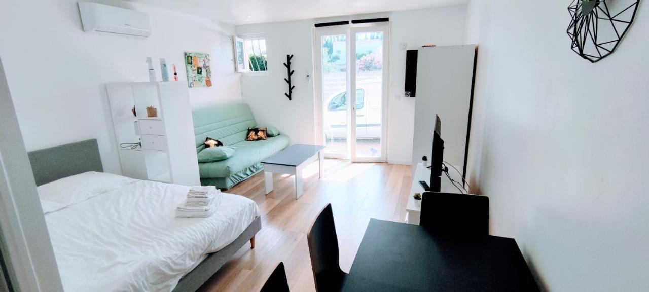 Appartement meublé Golfe-Juan plage Vallauris Extérieur photo